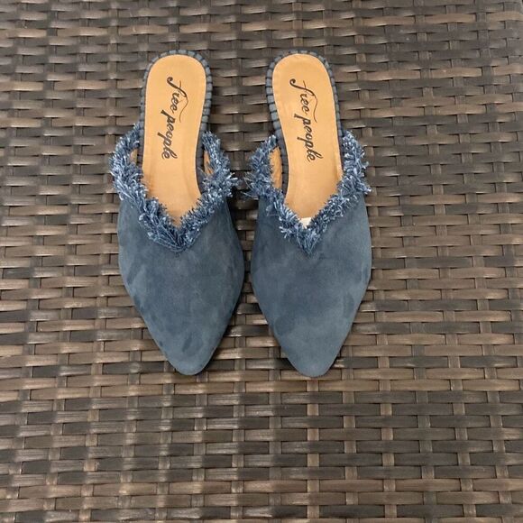 Free people pointy slip on shoes women size 38 - Picture 2 of 6
